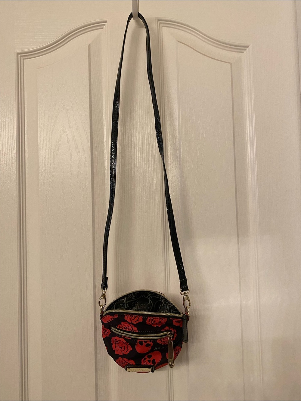 Betsey Johnson Red and Black Skull-Print Round Crossbody Bag